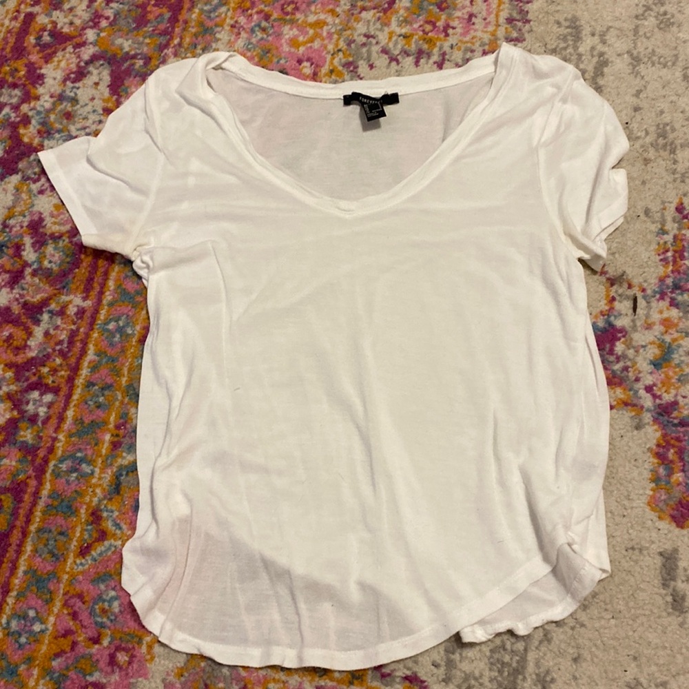 Little white tee